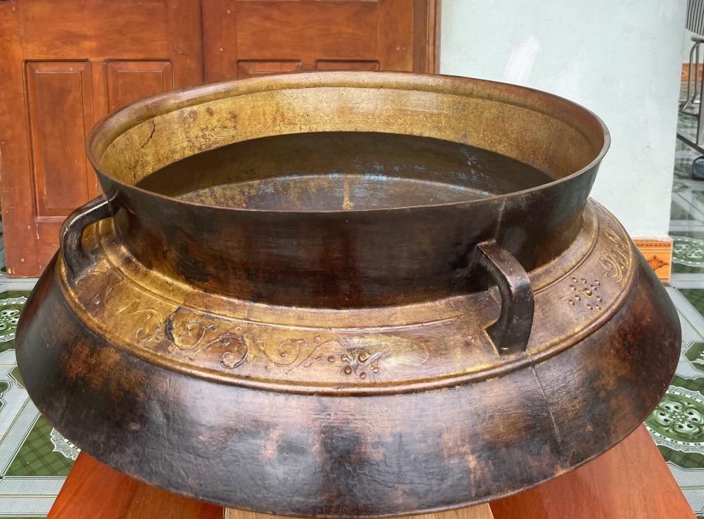 Nồi Đồng Xưa 