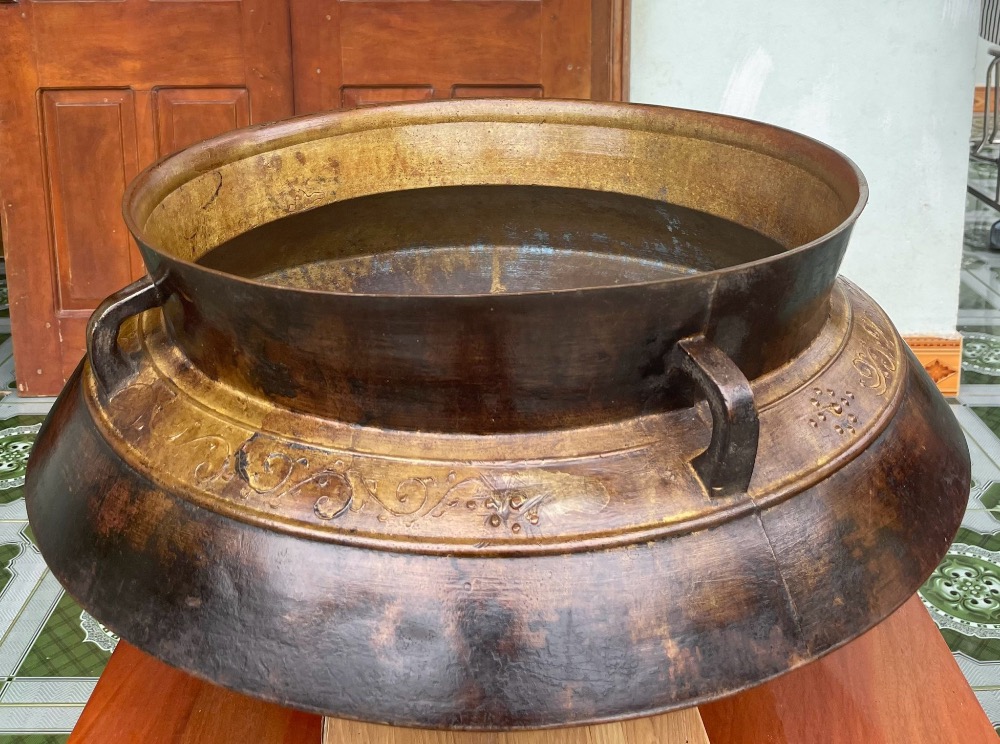 Nồi Đồng Xưa 