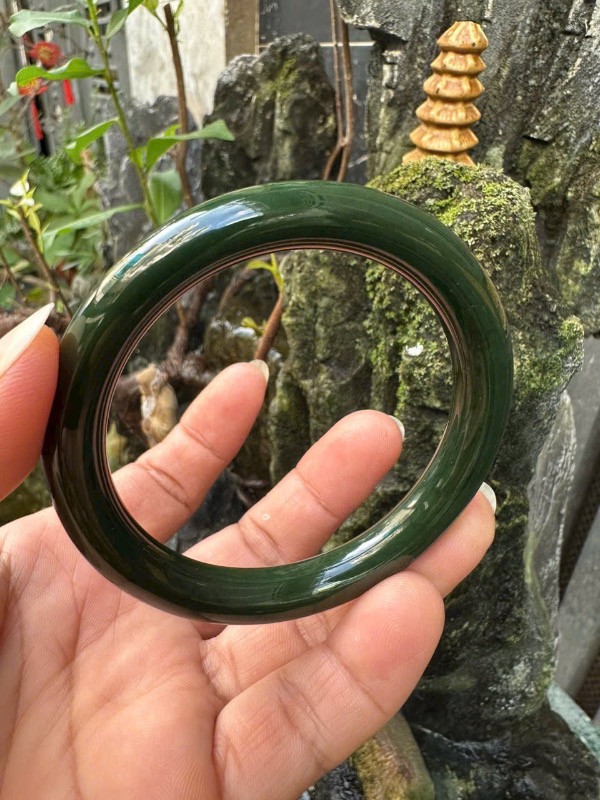 Vòng Ngọc Bích Bản Đũa 8li