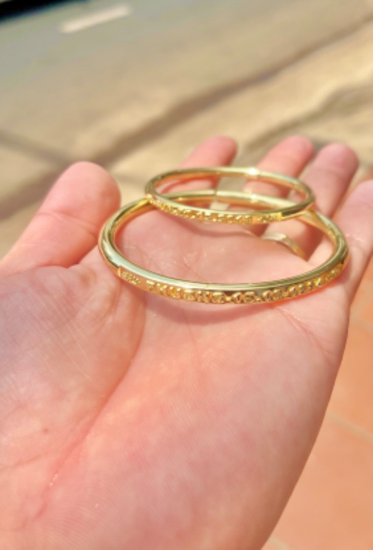 Vòng Đeo Tay Bằng Đồng Khắc Tên