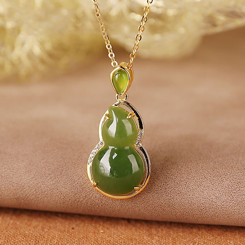 Mặt Dây Chuyền Hồ Lô Ngọc Bích 
